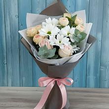 Букет цветов из:  Хризантемы и Розы в Красноармейске Московской области