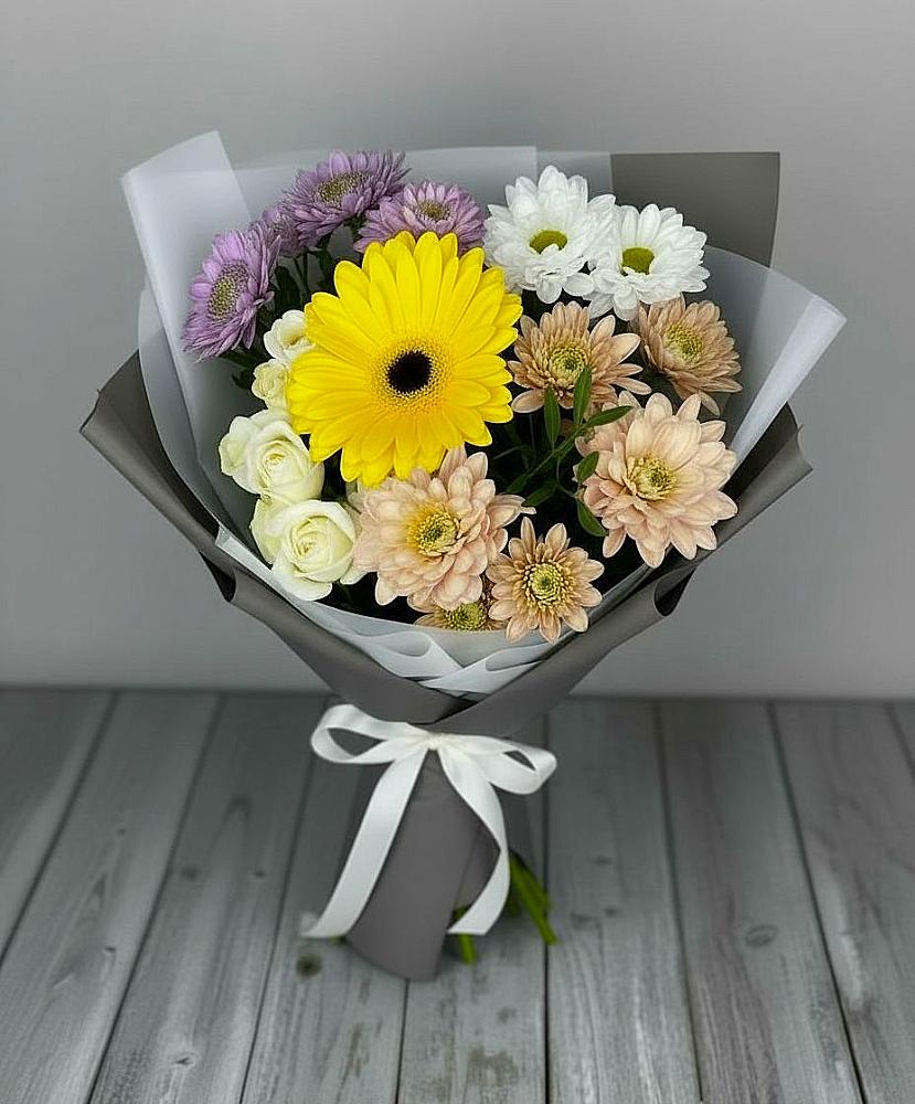 Букет цветов из: Розы, Герберы и Хризантемы в Красноармейске Московской области
