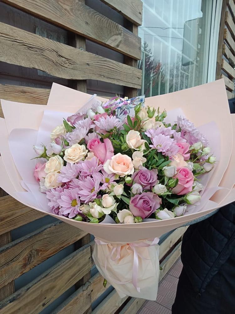 Букет цветов из: Розы и Хризантемы в Красноармейске Московской области