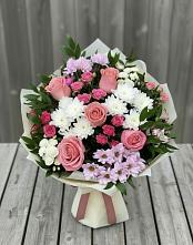 Букет цветов из:  Альстромерии, Гвоздики, Розы и Хризантемы в Красноармейске Московской области