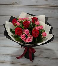 Букет цветов из:  Розы в Красноармейске Московской области