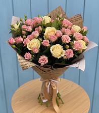 Букет цветов из:  Розы в Красноармейске Московской области