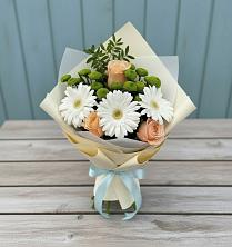 Букет цветов из:  Герберы, Розы и Хризантемы в Красноармейске Московской области