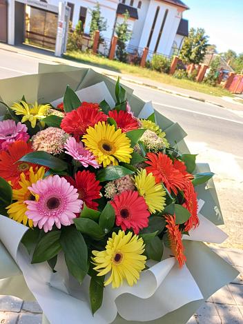 Букет цветов из: Герберы в Красноармейске Московской области