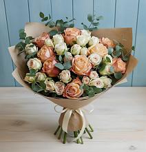 Букет цветов из:  Альстромерии и Розы в Красноармейске Московской области
