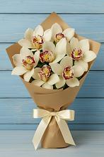 Букет цветов из:  Орхидеи и Розы в Красноармейске Московской области